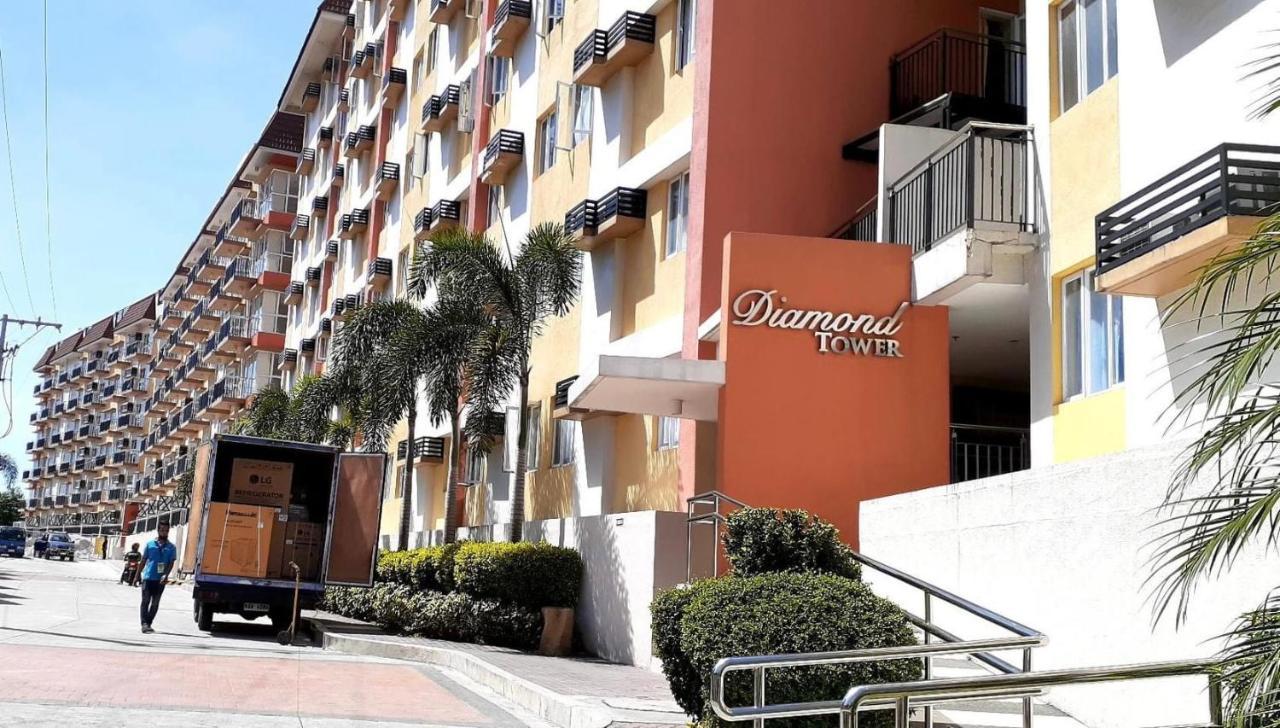 Paranaque City Lancris Residences 2 Bedroom Entire Apartment Near Airport With Pool מראה חיצוני תמונה