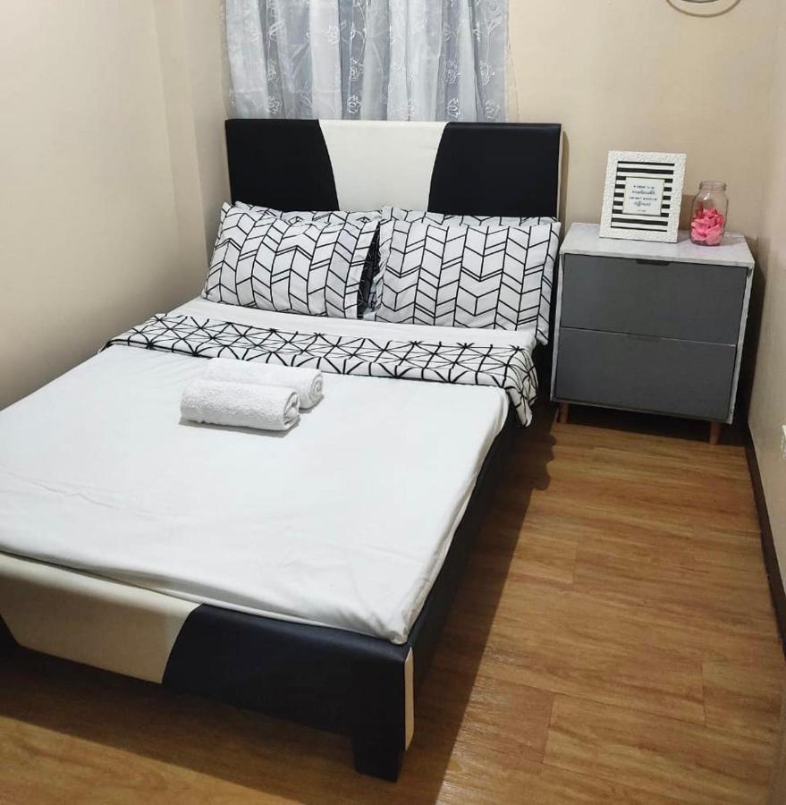 Paranaque City Lancris Residences 2 Bedroom Entire Apartment Near Airport With Pool מראה חיצוני תמונה