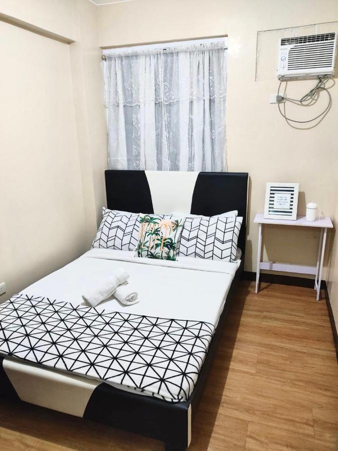 Paranaque City Lancris Residences 2 Bedroom Entire Apartment Near Airport With Pool מראה חיצוני תמונה